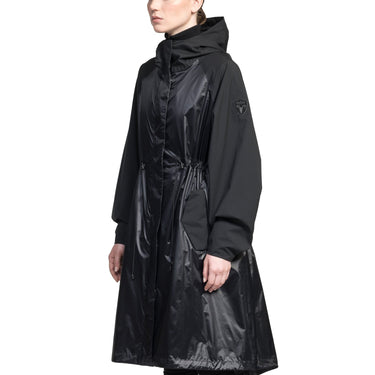 Reyna Women's Packable Long Shell Jacket Black