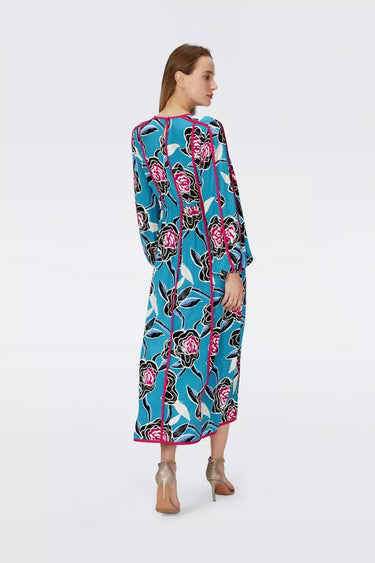 Scott Dress in Huge Oracle Rose Barrier Reef