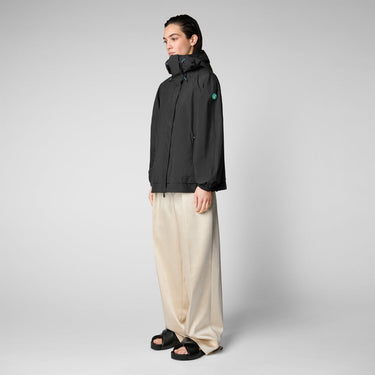 Women's Suki Hooded Rain Jacket In Black