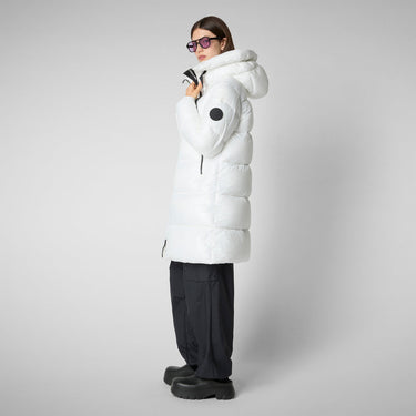Women's Isabel Hooded Puffer Coat in Off White