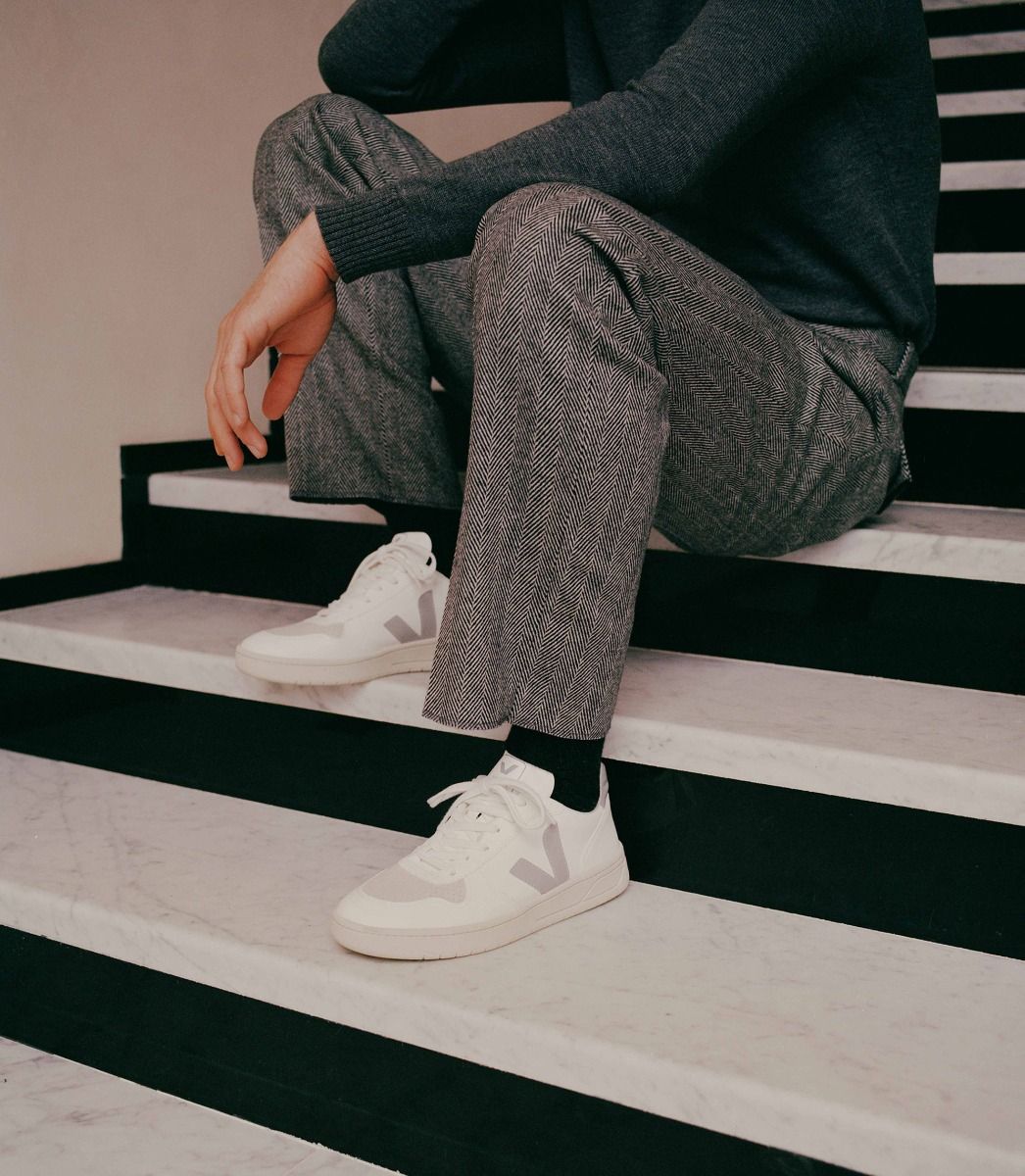 WOMEN'S V-10 CWL WHITE OXFORD GREY BLACK – rue de can